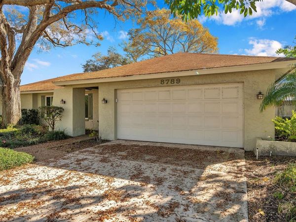 8789 MAPLEWOOD ROAD , SEMINOLE, FL 33777