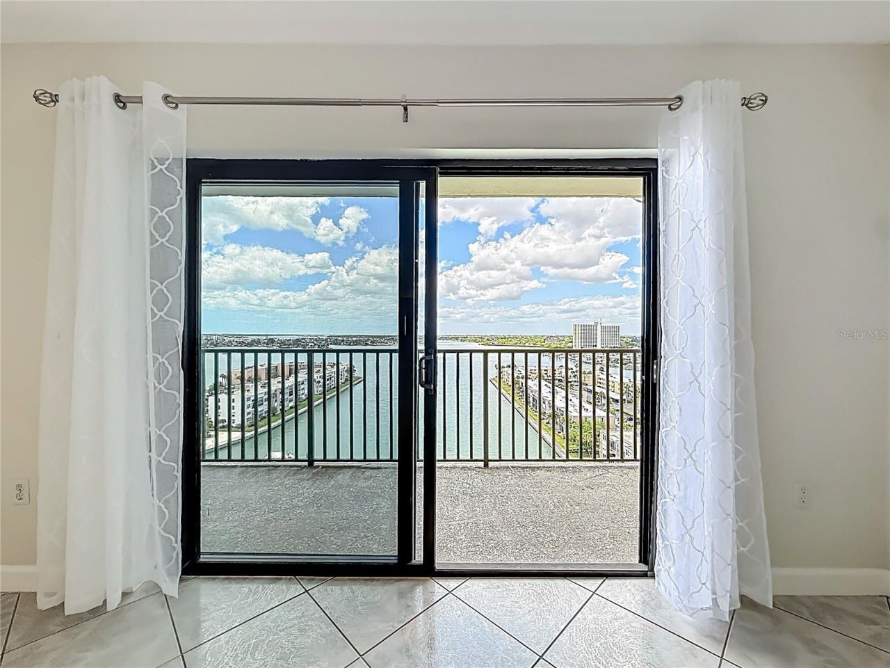 7300 Sun Island Dr S,, Unit 1403, South Pasadena, FL 33707 Photo