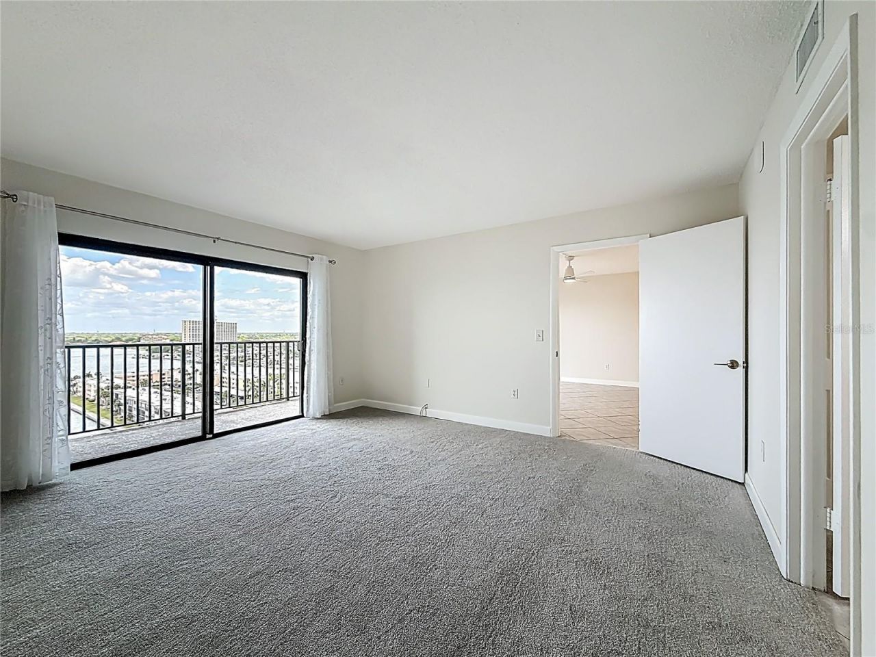 7300 Sun Island Dr S,, Unit 1403, South Pasadena, FL 33707 Photo