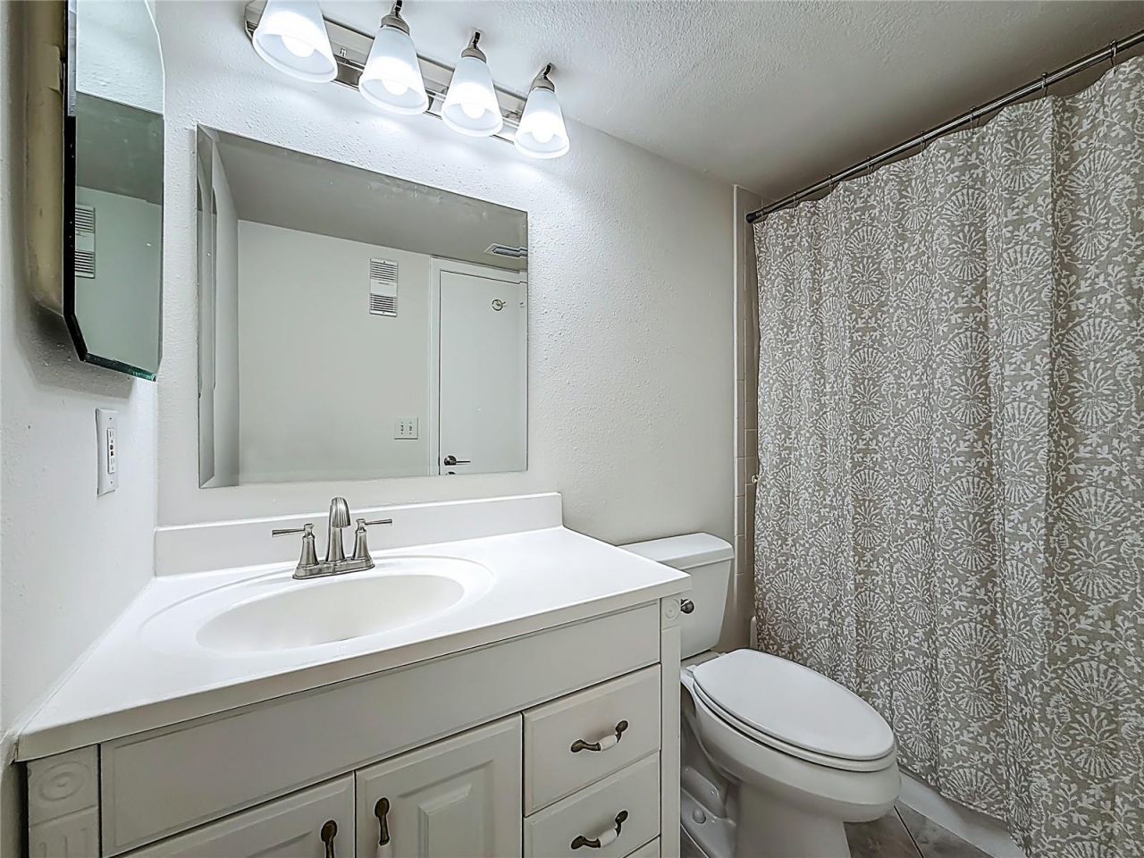 7300 Sun Island Dr S,, Unit 1403, South Pasadena, FL 33707 Photo