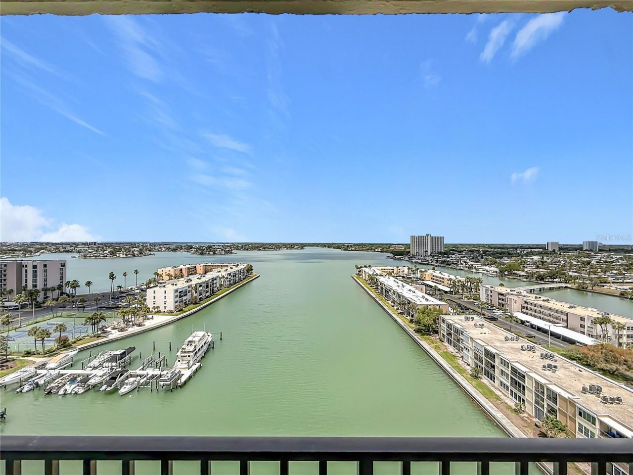 7300 Sun Island Dr S,, Unit 1403, South Pasadena, FL 33707 Photo