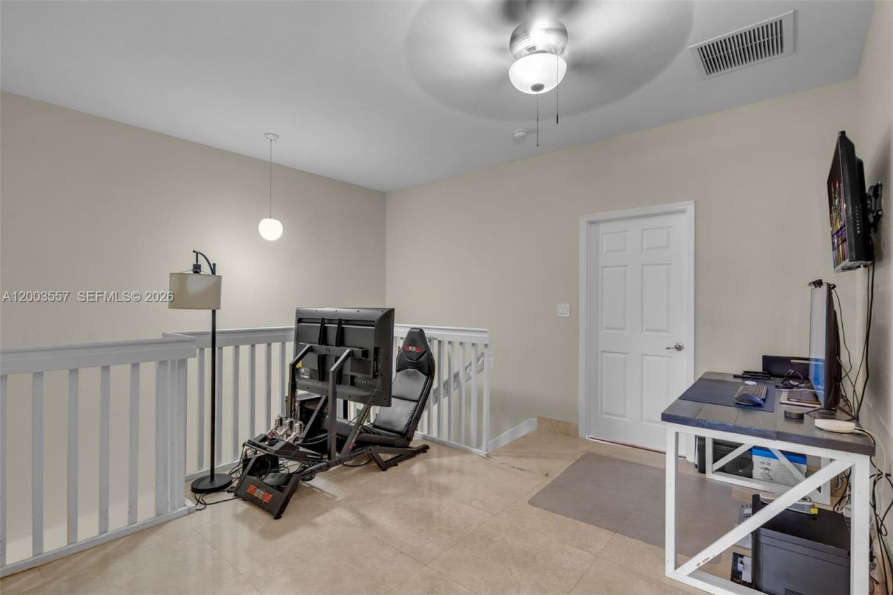 10788 NW 76th Ln, Doral, FL 33178 Photo