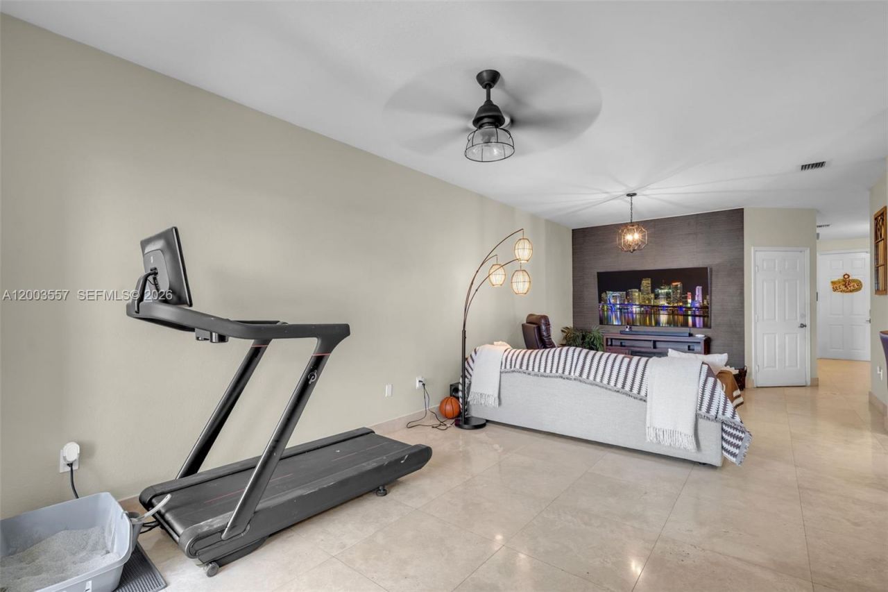 10788 NW 76th Ln, Doral, FL 33178 Photo