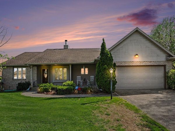 21064 Morning Dove Trail, South Bend, IN 46614