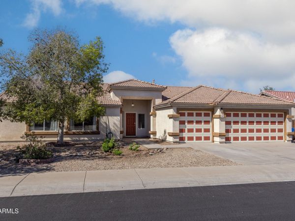 1842 E Saint Charles Avenue, Phoenix, AZ 85042