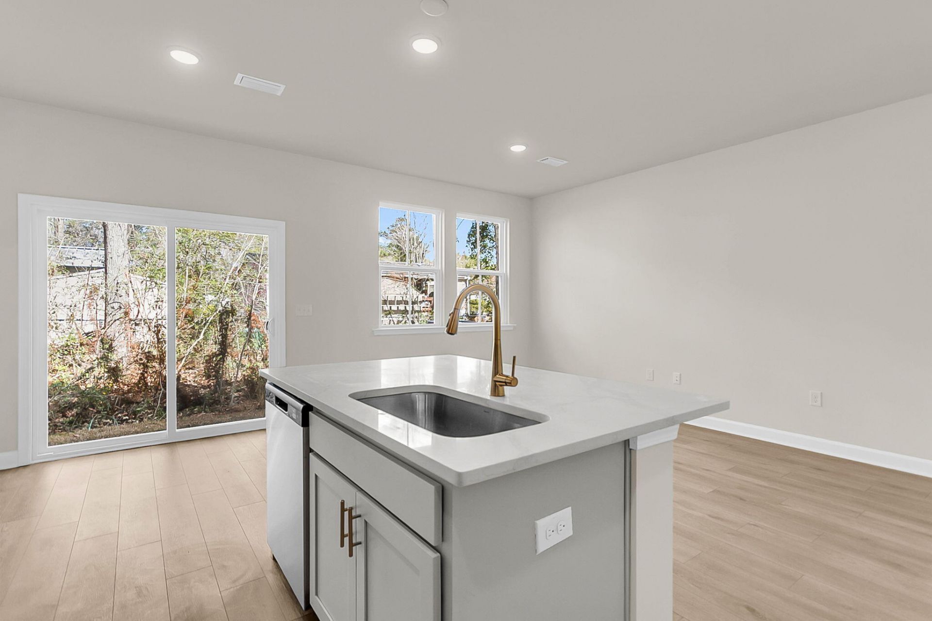 123 Berry Shoals Drive Photo 18