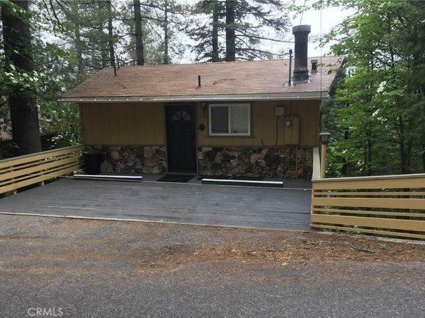 28380 Larchmont, Lake Arrowhead, CA 92325
