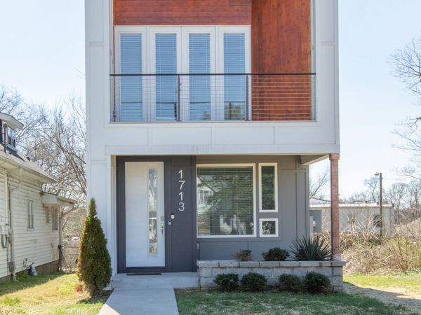 1713A Simpkins St , Nashville, TN 37208