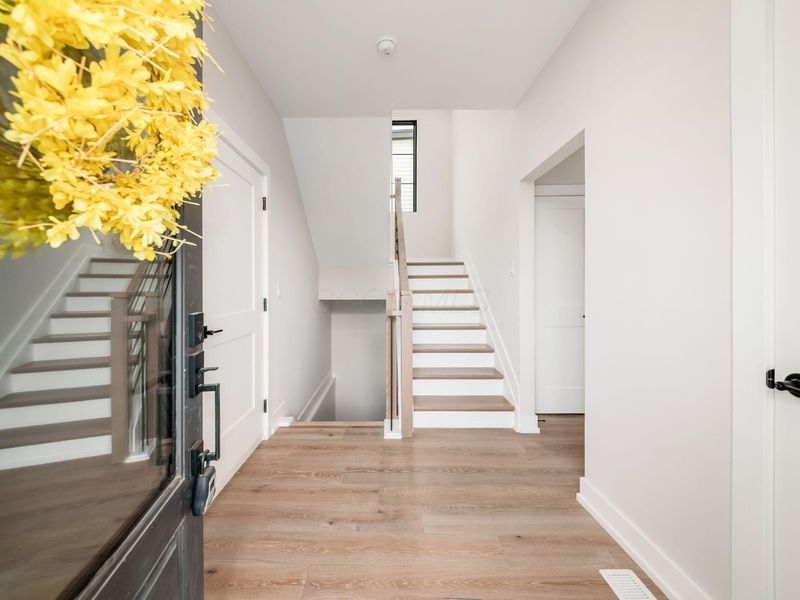 289 Detroit Avenue, Columbus, OH 43201 Photo 5