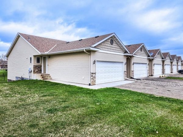 7256 Kahler Circle NE, Otsego, MN 55301