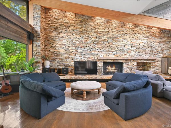 37 Sarles Street, Armonk, NY 10504