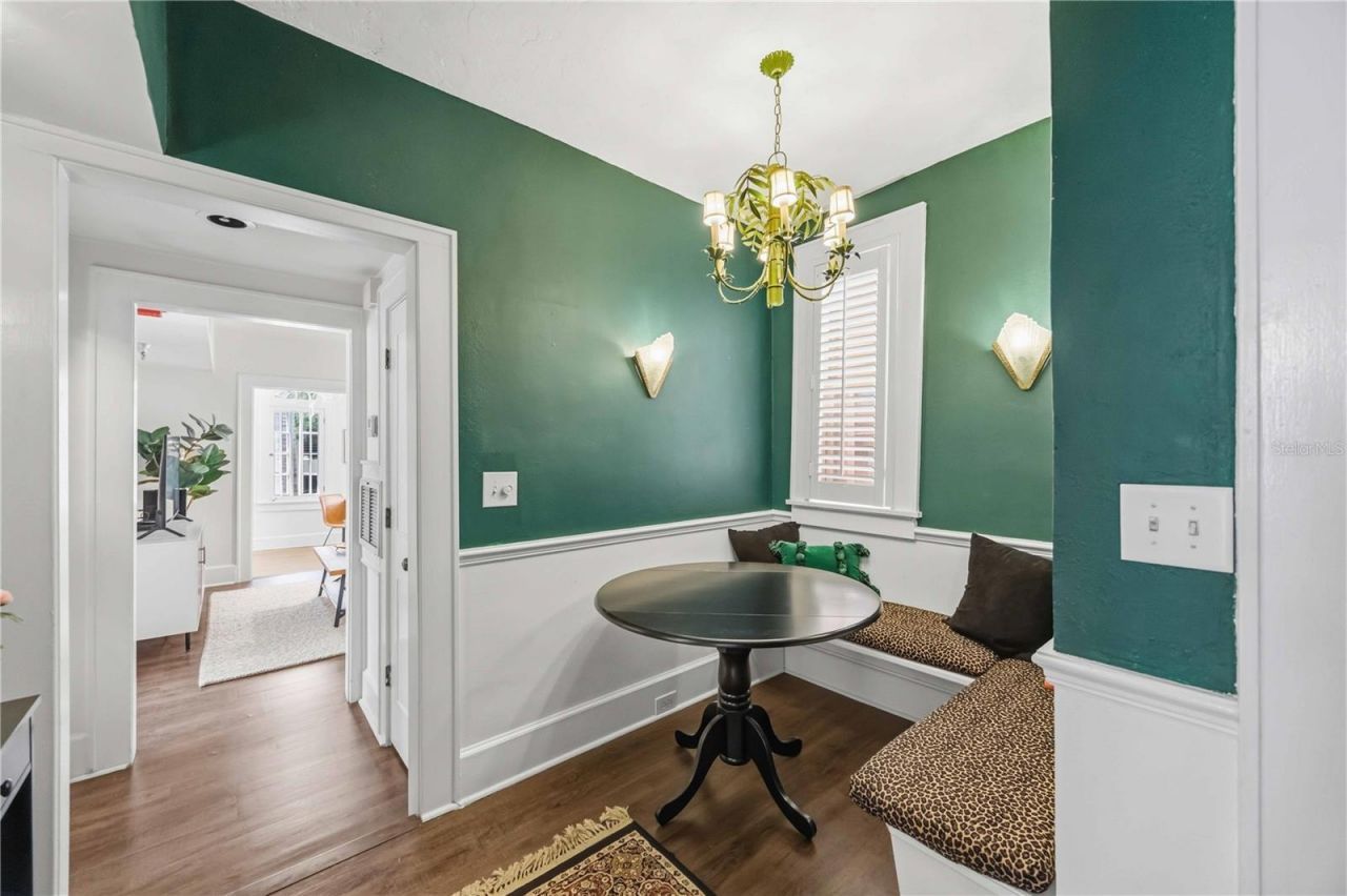 1221 N Palm Avenue , Unit 203, Sarasota, FL 34236 Photo