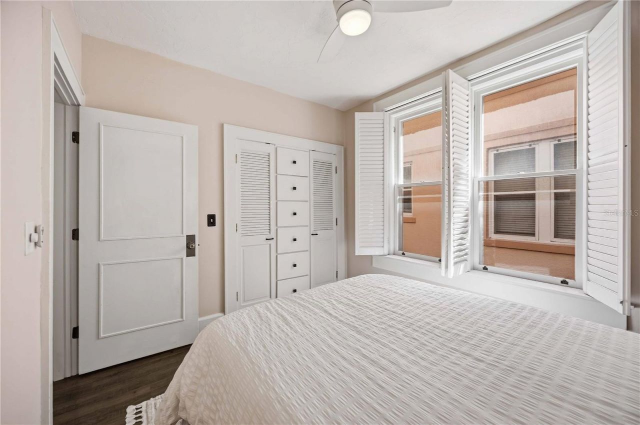 1221 N Palm Avenue , Unit 203, Sarasota, FL 34236 Photo