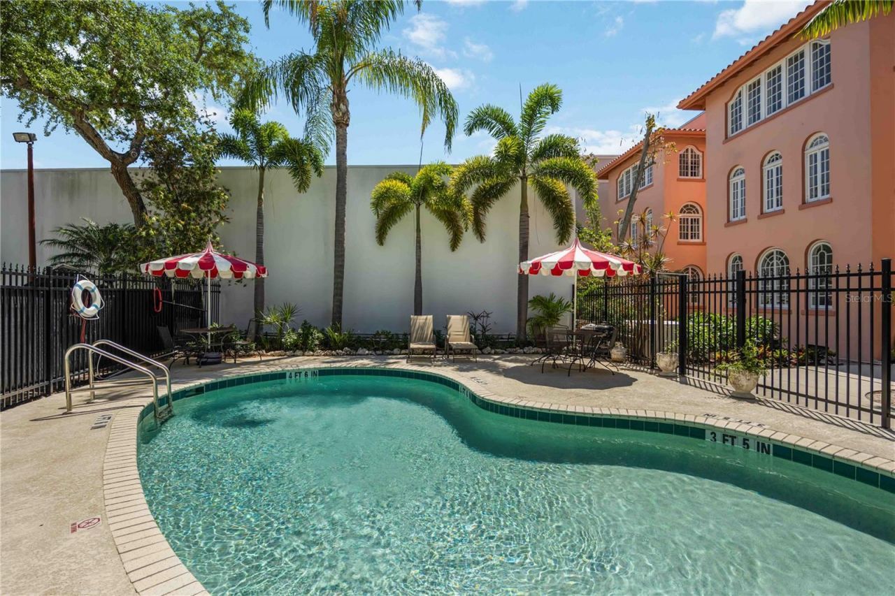 1221 N Palm Avenue , Unit 203, Sarasota, FL 34236 Photo