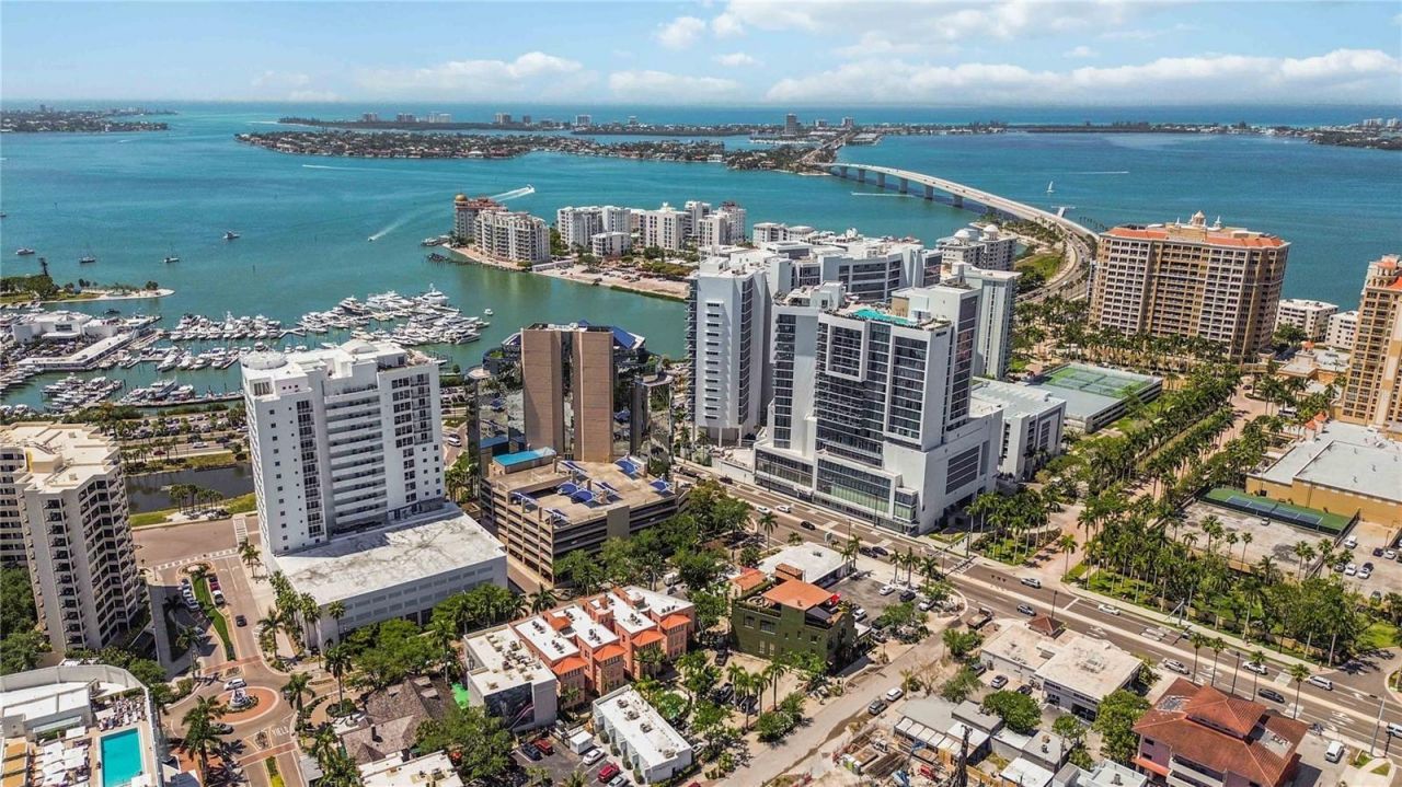 1221 N Palm Avenue , Unit 203, Sarasota, FL 34236 Photo