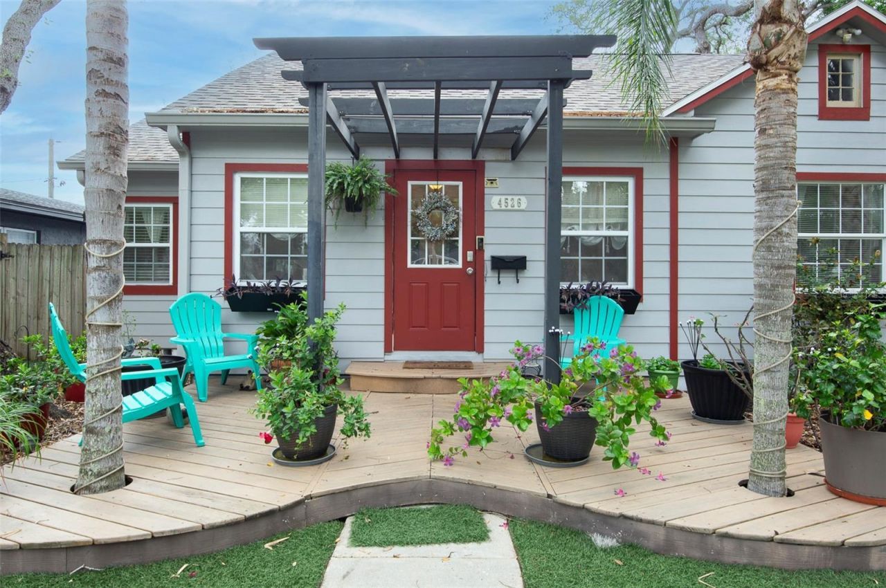4526 1st Avenue N, Saint Petersburg, FL 33713 Photo
