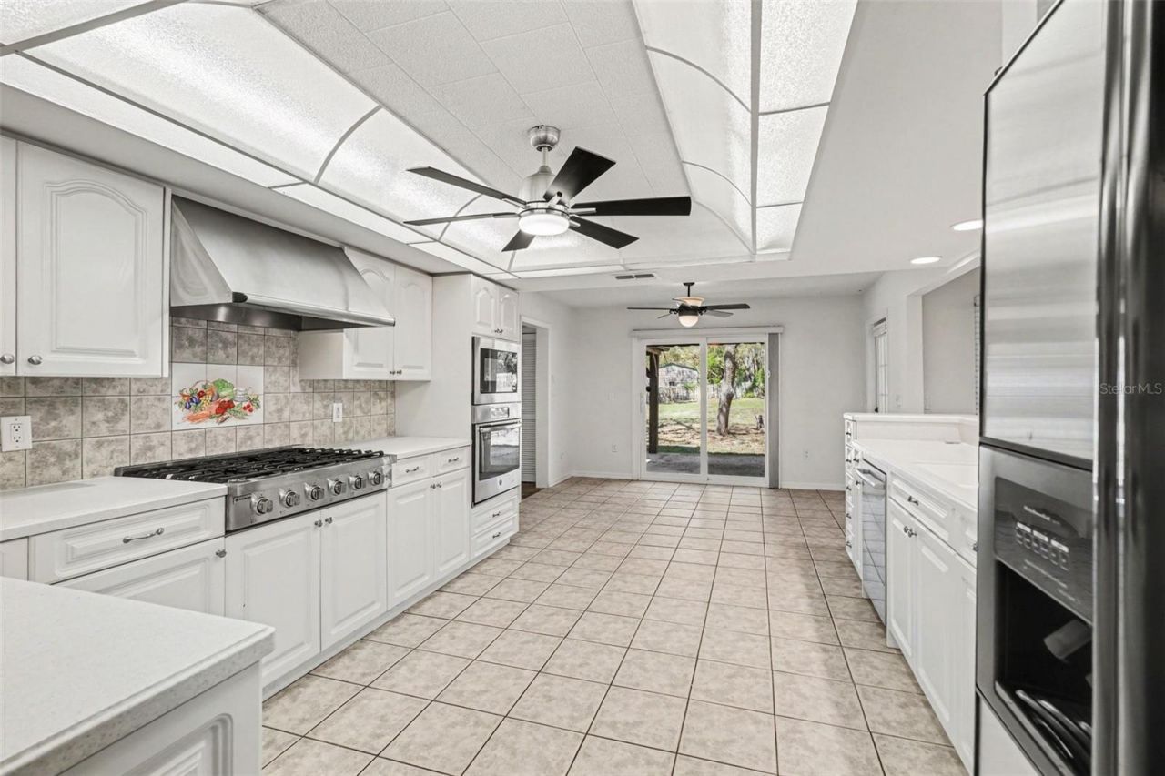 18731 Firethorn Drive, Spring Hill, FL 34610 Photo