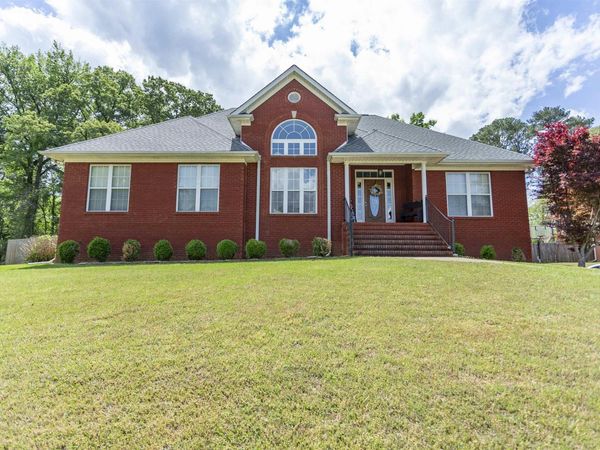 7504 CHASE WAY, BESSEMER, AL 35023
