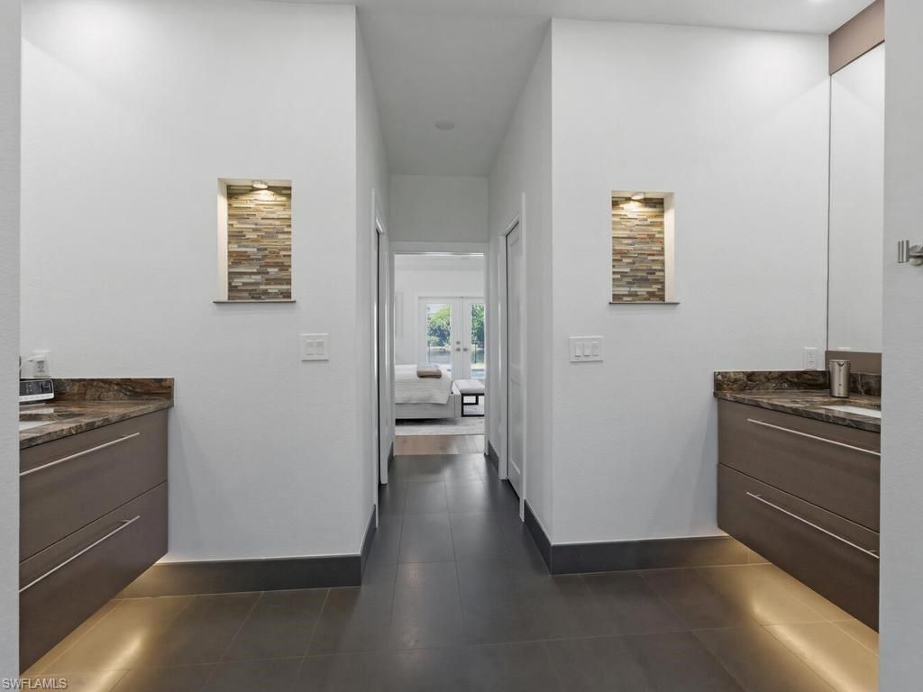 10925 Parnu St, Naples, FL 34109 Photo