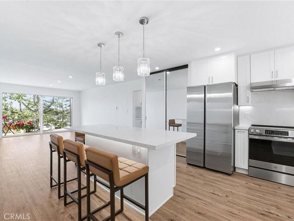 200 Mcneil Ln #17, Newport Beach, CA 92663