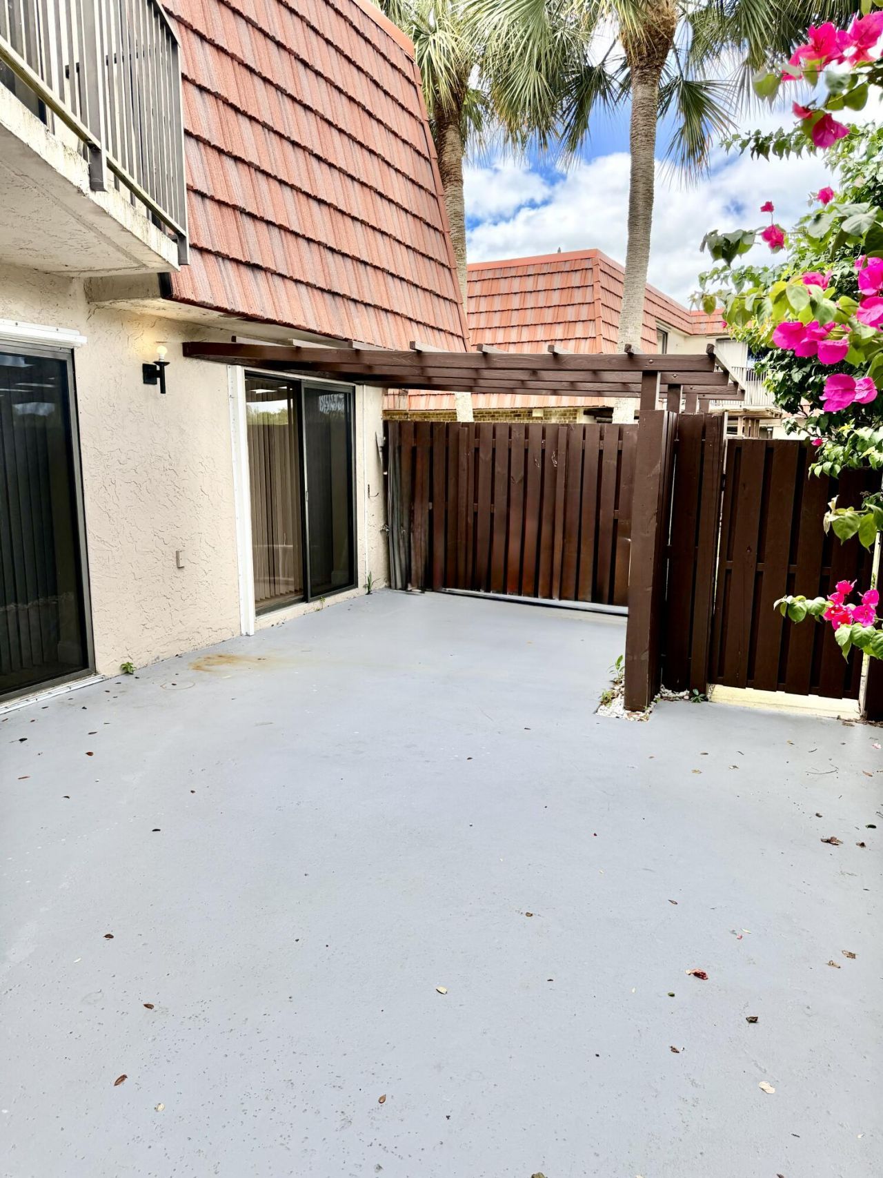 8461 Boca Rio Drive, Boca Raton, FL 33433 Photo