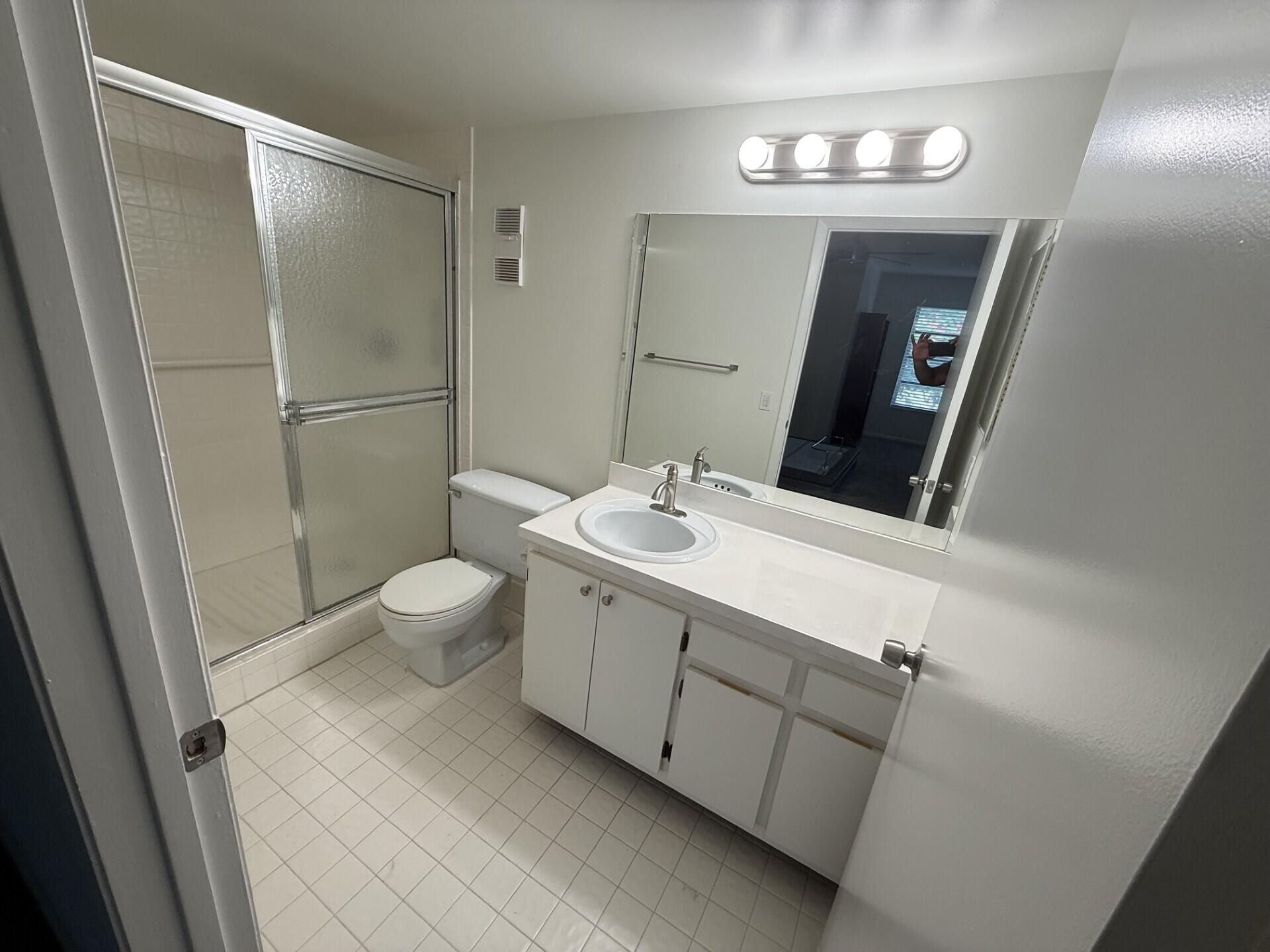 14307 Bedford Drive, Unit 302, Delray Beach, FL 33446 Photo