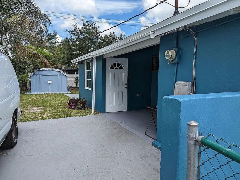 3851 SW 60th Terrace, Davie, FL 33314 Photo