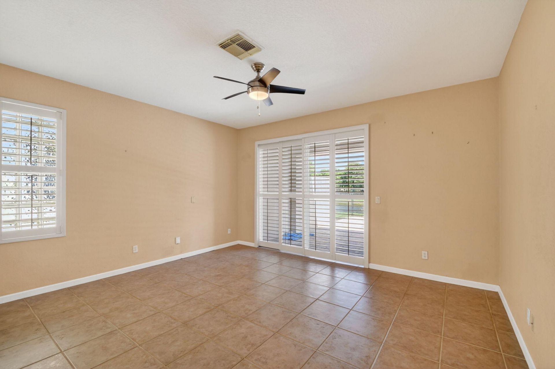 9157 Citrus Isle Lane, Lake Worth, FL 33467 Photo