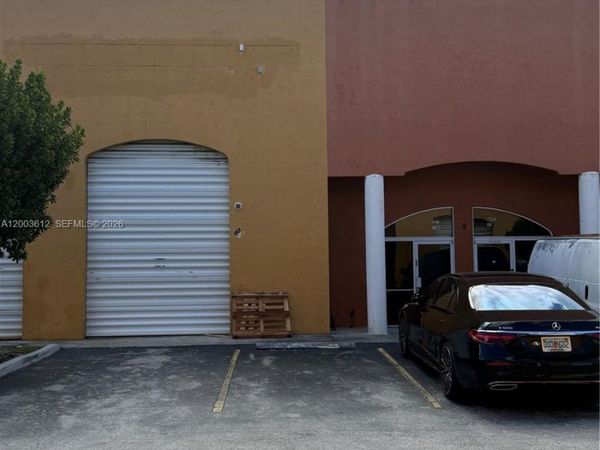 2954 W 84th St , Unit 114, Hialeah, FL 33018