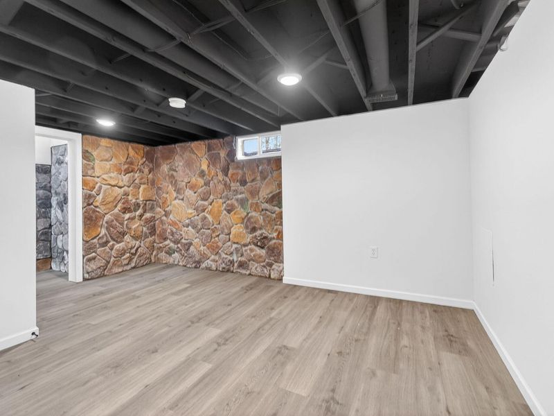 1848 C-25 , Bellefontaine, OH 43311 Photo 32