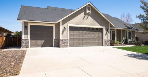 1379 Elges Avenue, Gardnerville, NV 89410 Photo