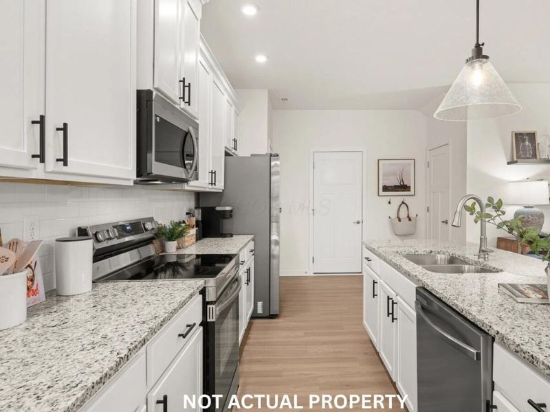 3262 Calveylee Lane , Columbus, OH 43232 Photo 12