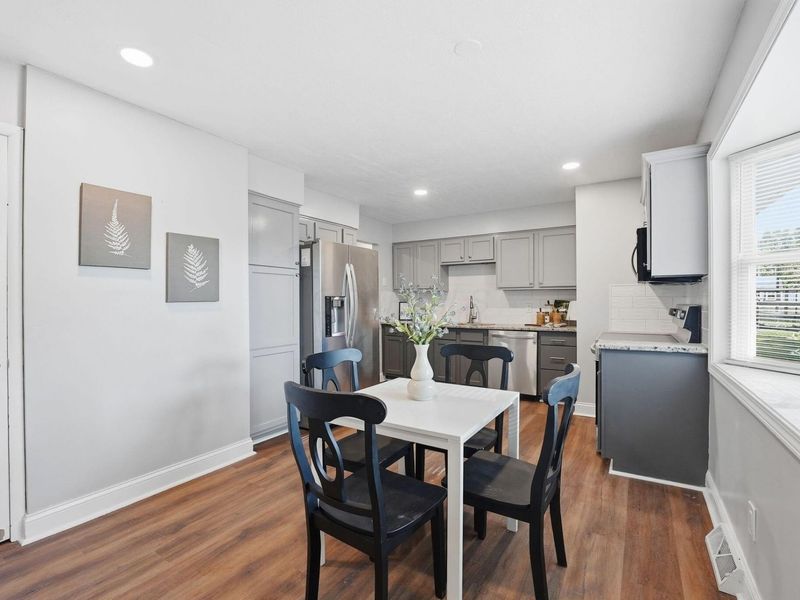 6034 Karl Road, Columbus, OH 43229 Photo 15