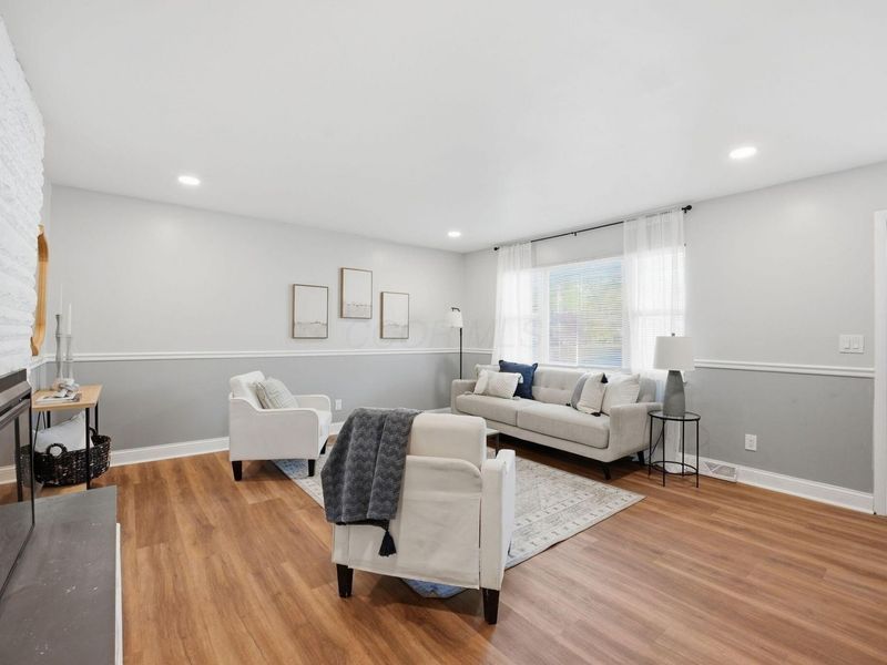 6034 Karl Road, Columbus, OH 43229 Photo 9