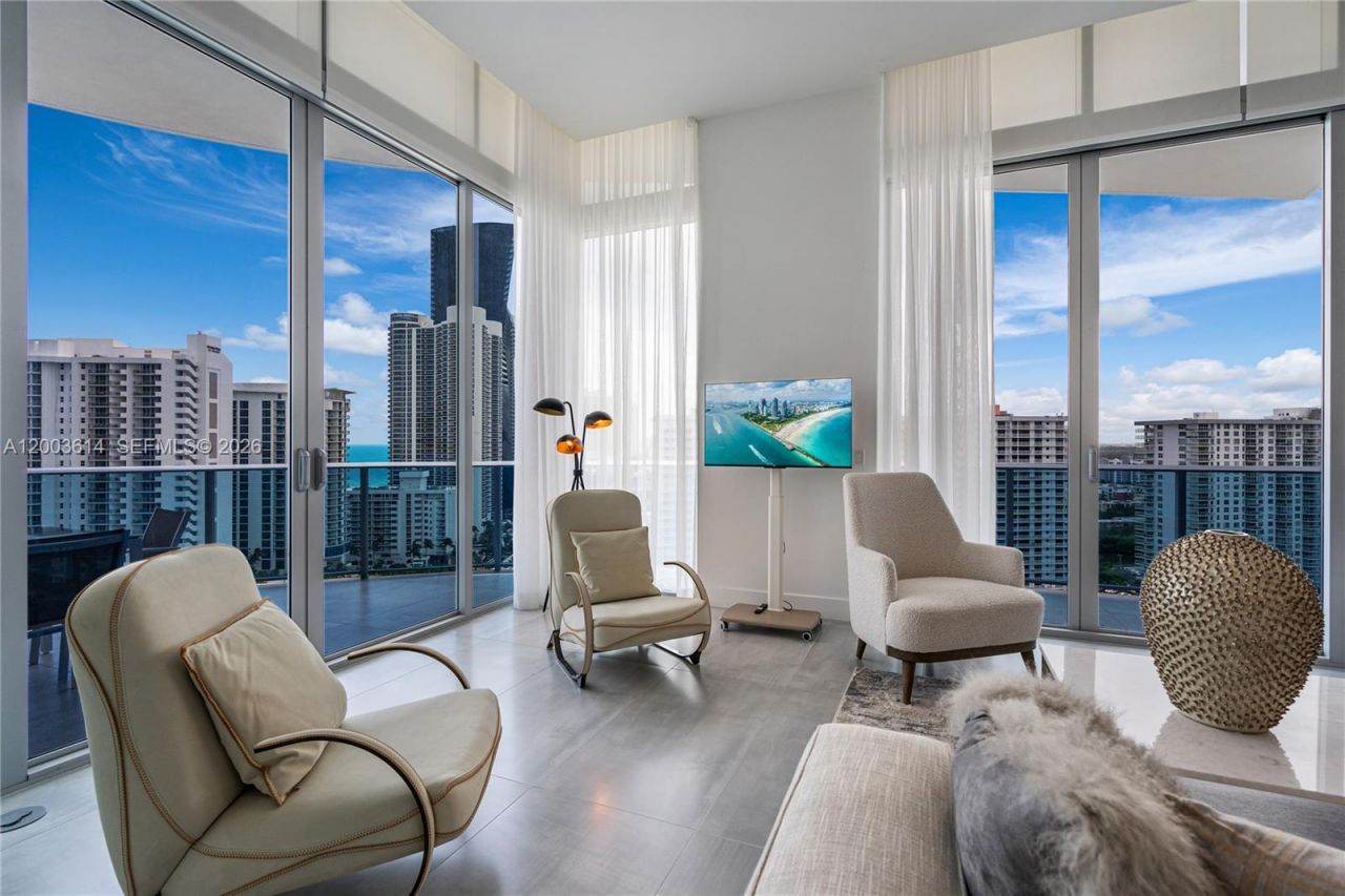 17550 Collins Ave , Unit PH1, Sunny Isles Beach, FL 33160 Photo