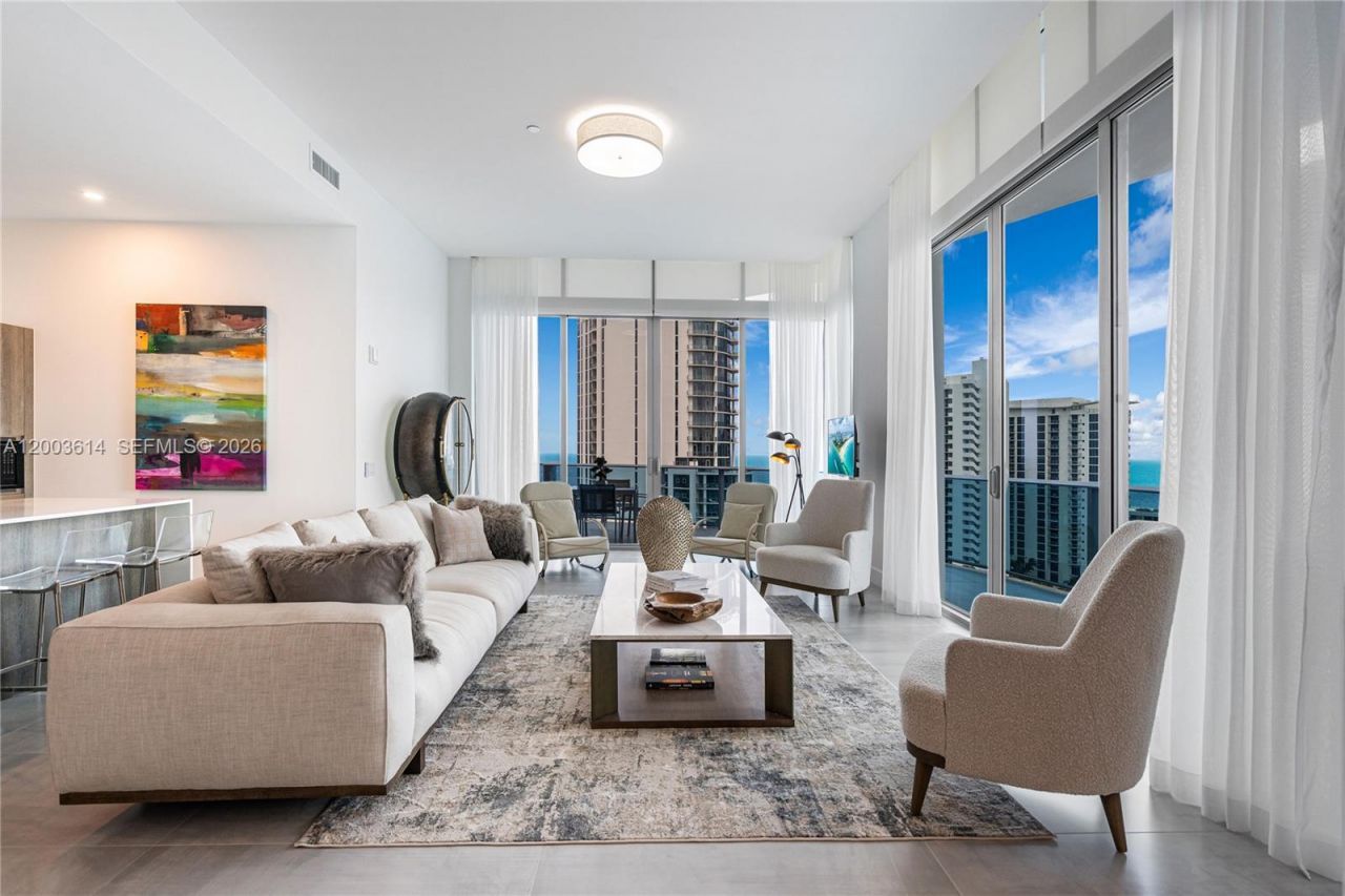 17550 Collins Ave , Unit PH1, Sunny Isles Beach, FL 33160 Photo
