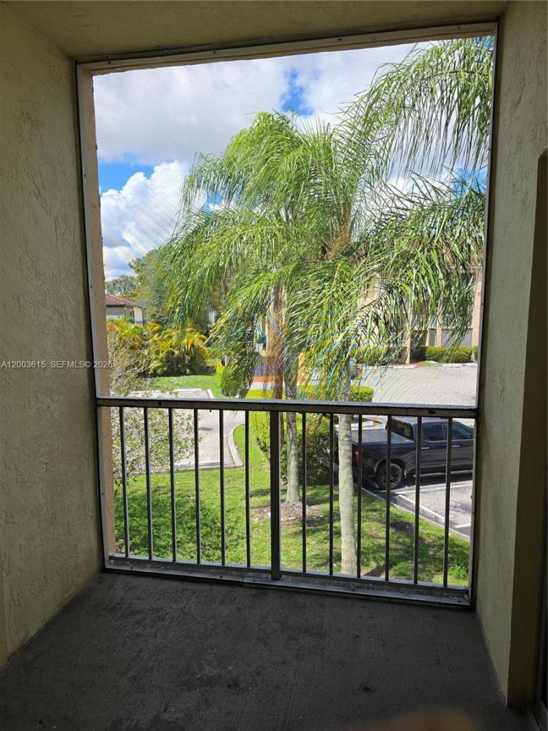 15330 SW 106th Ter , Unit 911, Miami, FL 33196 Photo