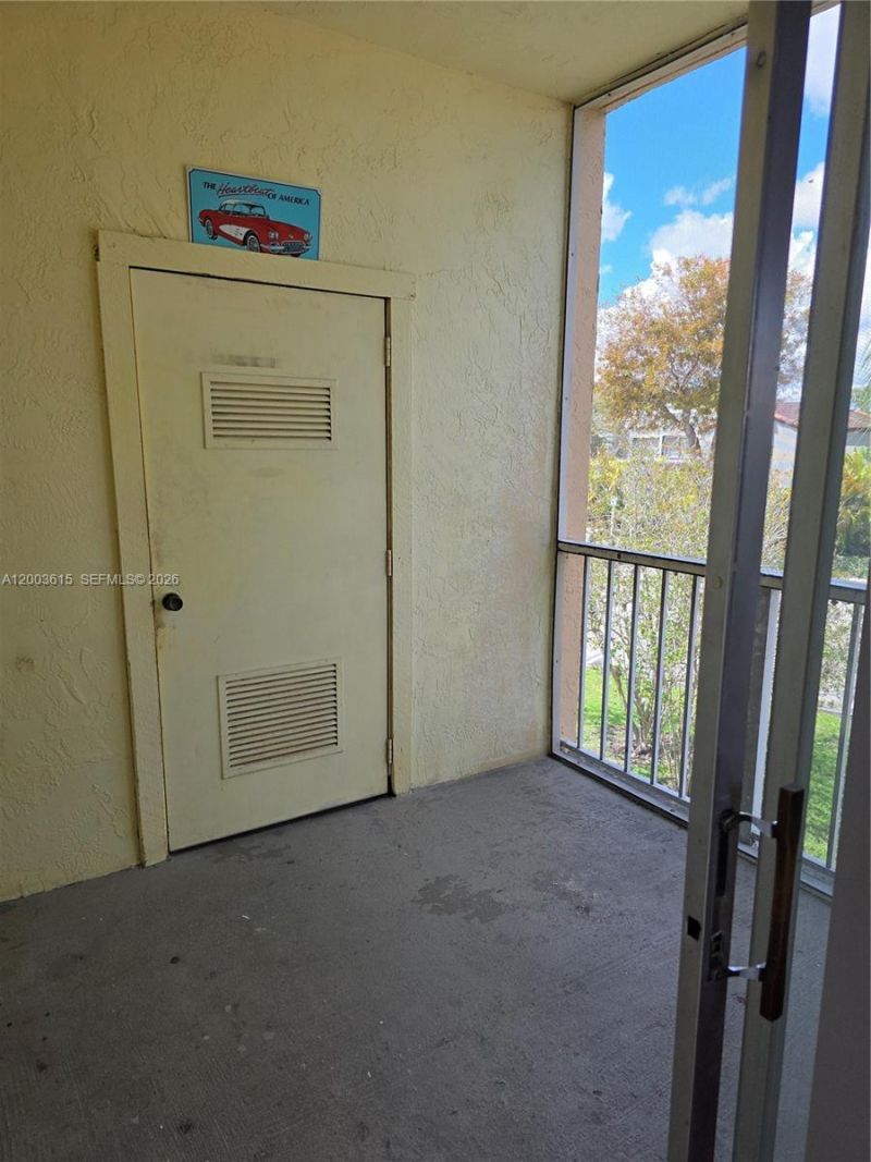 15330 SW 106th Ter , Unit 911, Miami, FL 33196 Photo