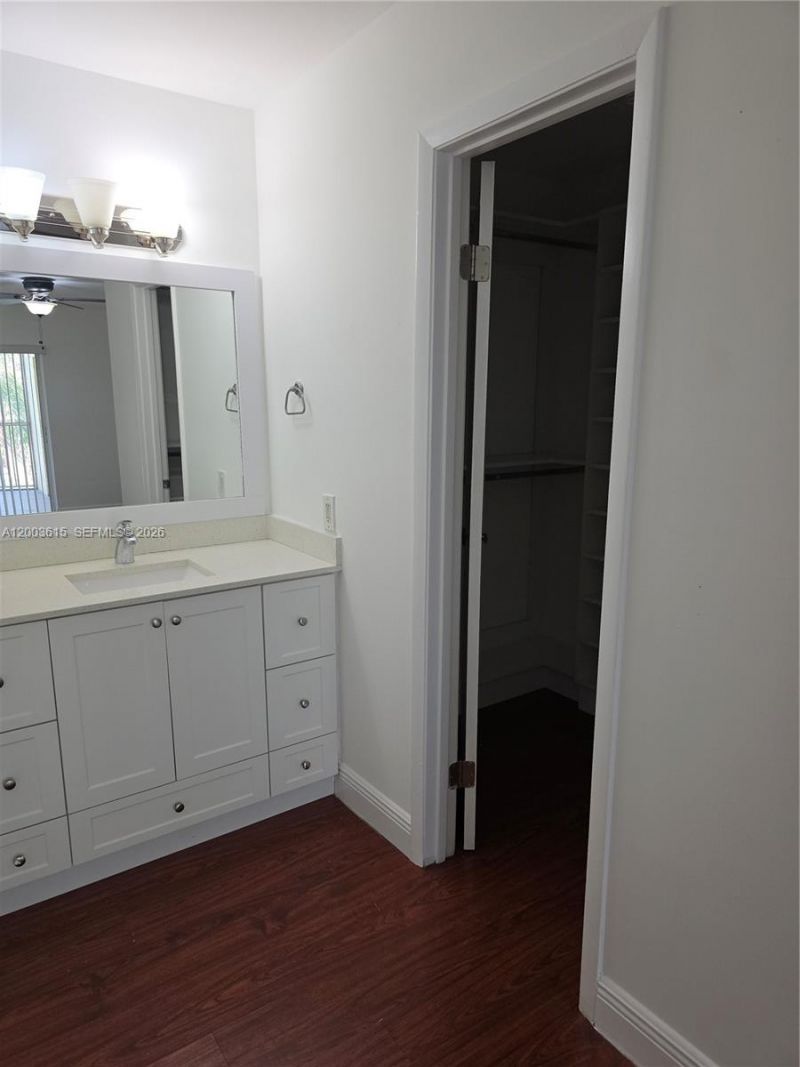 15330 SW 106th Ter , Unit 911, Miami, FL 33196 Photo