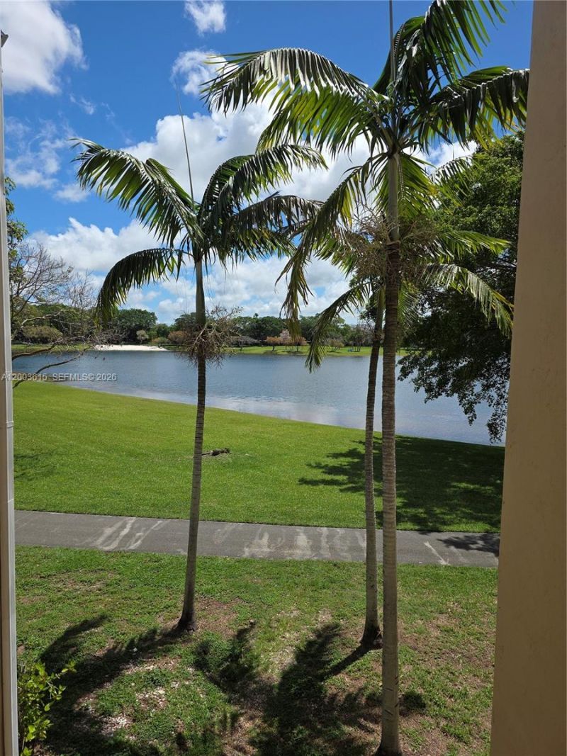 15330 SW 106th Ter , Unit 911, Miami, FL 33196 Photo