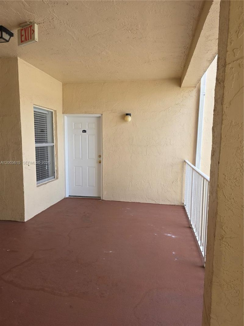 15330 SW 106th Ter , Unit 911, Miami, FL 33196 Photo