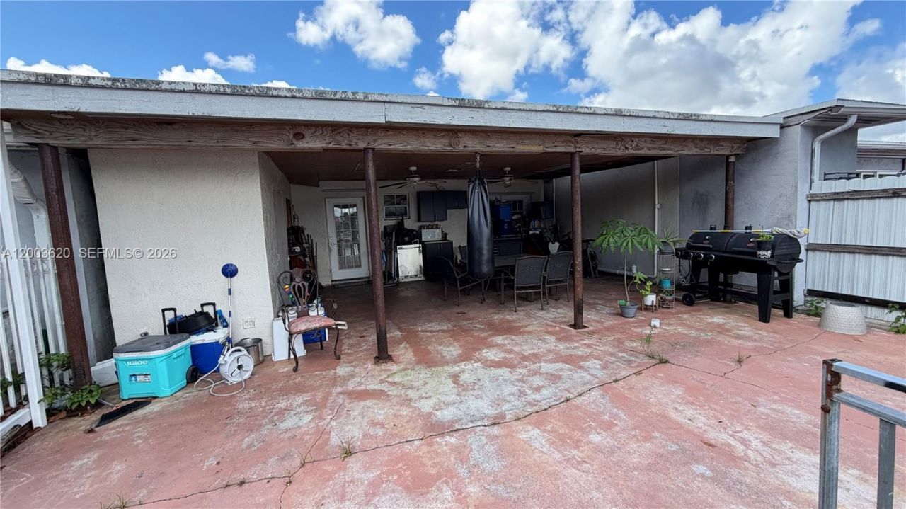 839 W 77th St , Hialeah, FL 33014 Photo