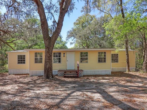 6111 KLARE DRIVE , KEYSTONE HEIGHTS, FL 32656