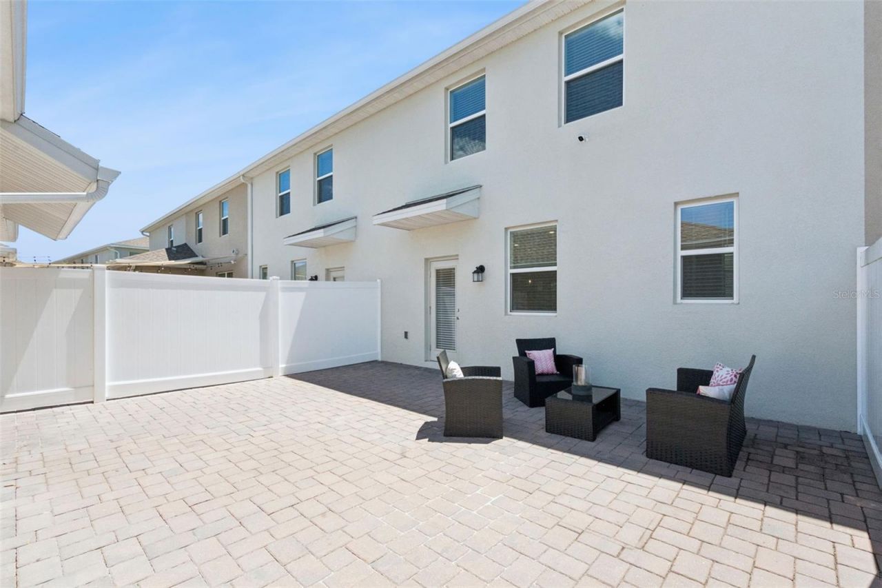 15755 Water Spring Boulevard , Winter Garden, FL 34787 Photo