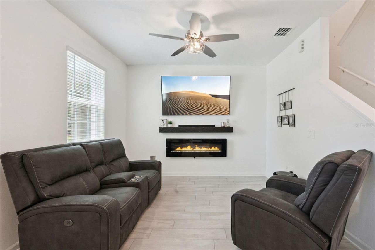 15755 Water Spring Boulevard , Winter Garden, FL 34787 Photo