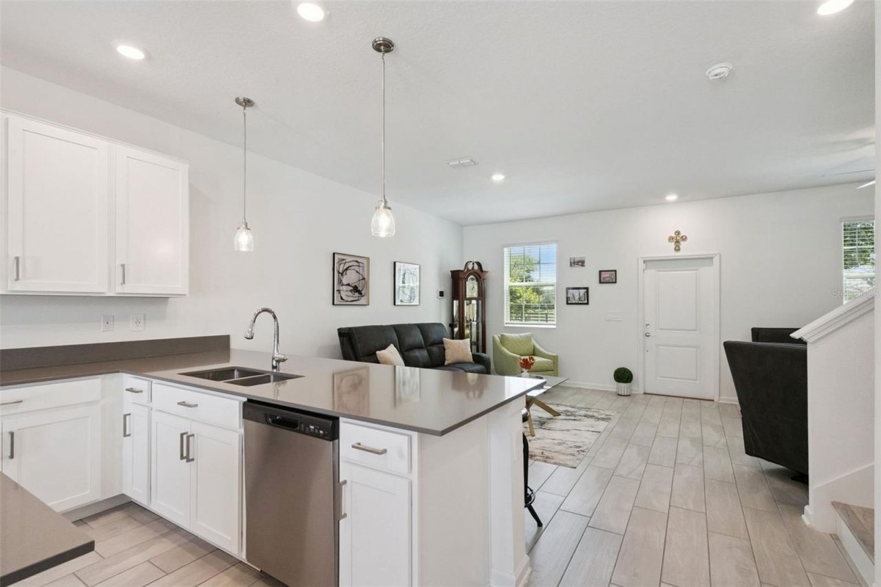 15755 Water Spring Boulevard , Winter Garden, FL 34787 Photo