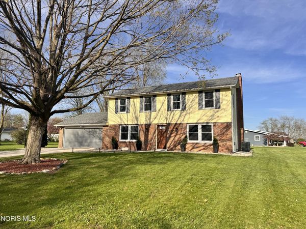 202 Huntington Drive , Bryan, OH 43506