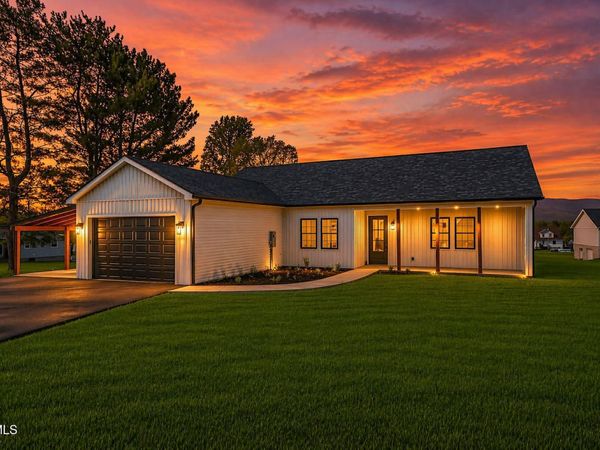 137 Crestview Drive, Elizabethton, TN 37643