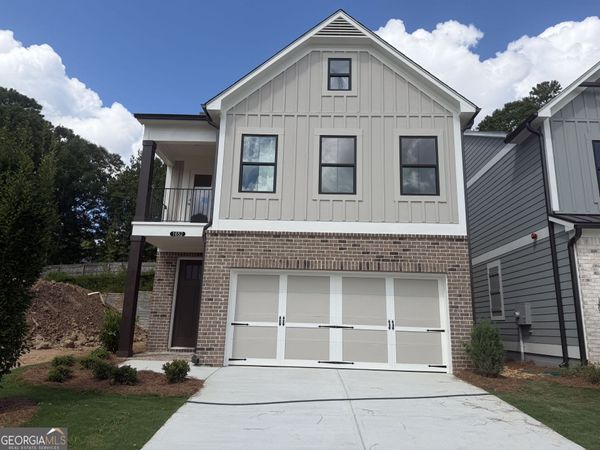 1652 Crest Creek Court, Marietta, GA 30008