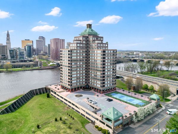 235 East River, Unit 502, East Hartford, CT 06108
